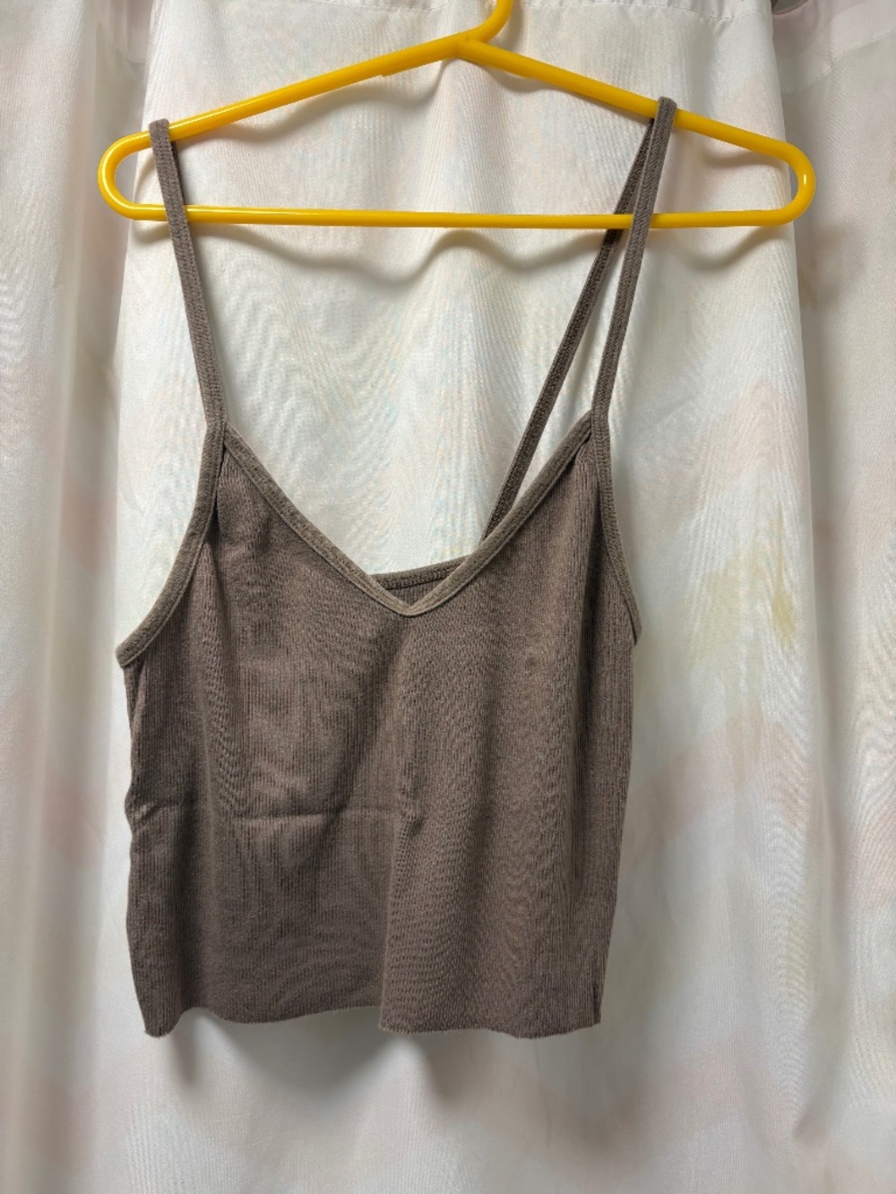 Brule V-Neck Tank โ Size Medium